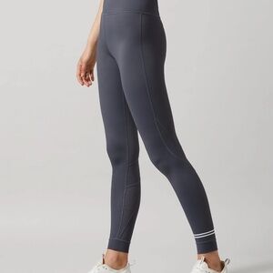 Lilybod Chase Leggings in Navy - Size Small